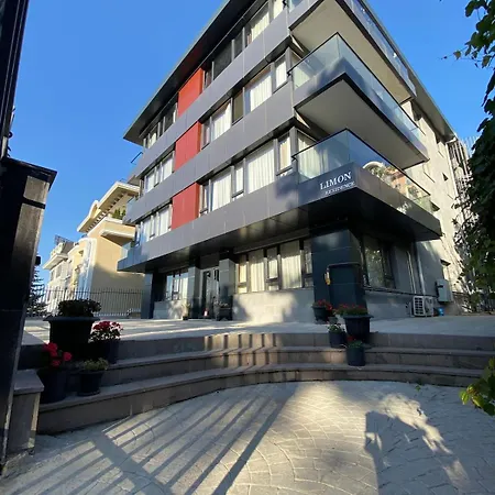 1007 3 1 Wide Close To Consulates